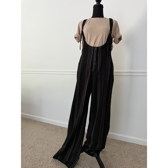 Urban Outfitters Striped Jumpsuit‎ Black Wide Leg Billie Suspender Overall sz M - Picture 9 of 9
